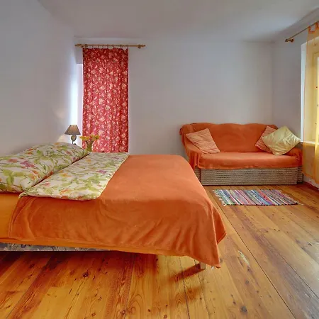Biotanika Farm stay *